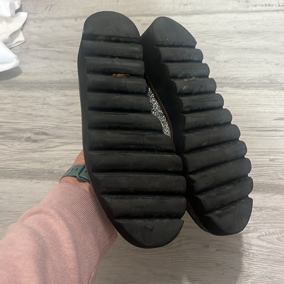 Shellys London lace up size 8.5 - Picture 6 of 6